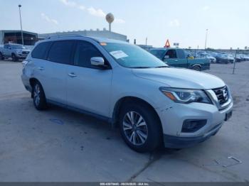  Salvage Nissan Pathfinder