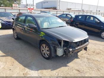  Salvage Toyota Avalon