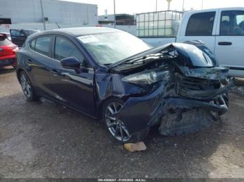  Salvage Mazda Mazda3