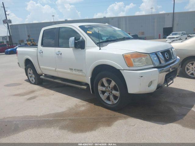  Salvage Nissan Titan