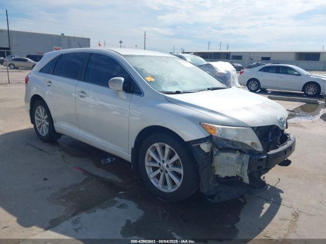  Salvage Toyota Venza