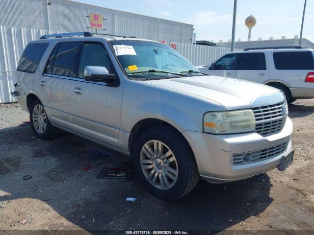  Salvage Lincoln Navigator