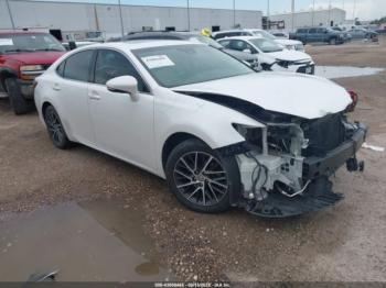  Salvage Lexus Es