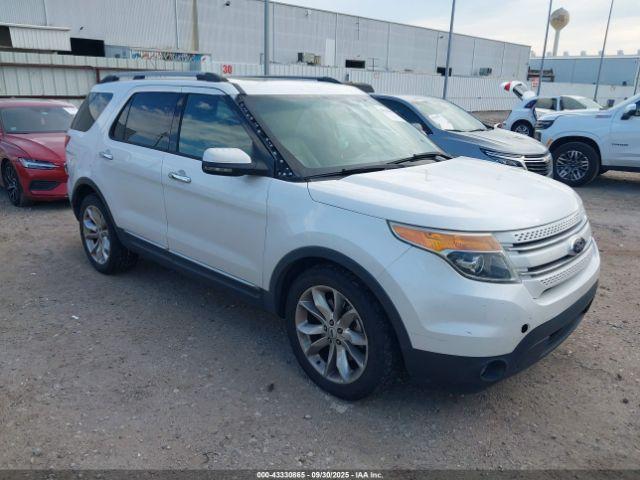  Salvage Ford Explorer