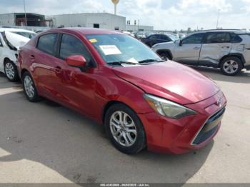  Salvage Toyota Yaris