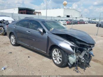  Salvage Lexus Es