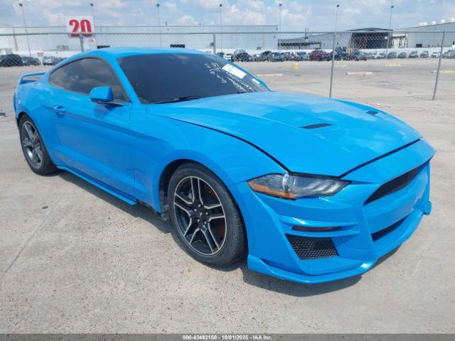  Salvage Ford Mustang