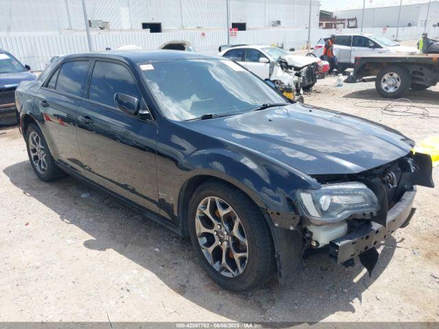  Salvage Chrysler 300