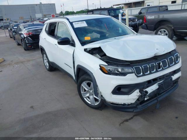 Salvage Jeep Compass