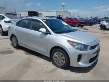  Salvage Kia Rio