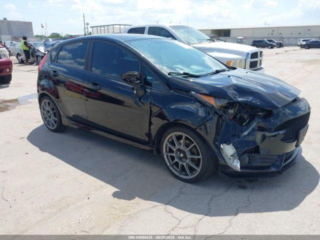  Salvage Ford Fiesta