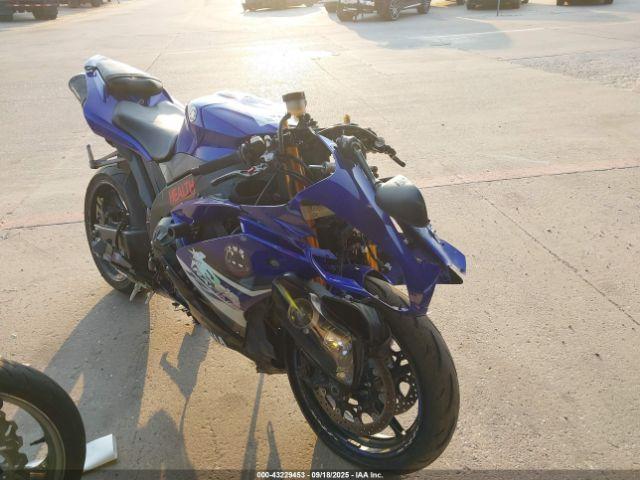  Salvage Yamaha Yzfr1