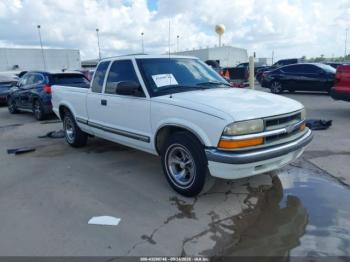  Salvage Chevrolet S-10