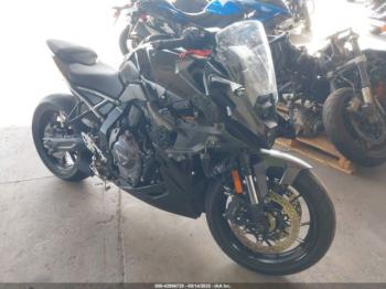  Salvage Suzuki Gsx800