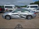 Toyota Camry Xle Image 17