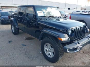 Salvage Jeep Gladiator