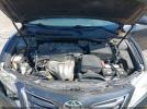 Toyota Camry Le Image 10