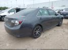 Toyota Camry Le Image 3
