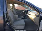 Toyota Camry Le Image 16