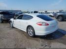 Porsche Panamera 4 Image 9
