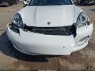 Porsche Panamera 4 Image 17