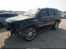 Cadillac Escalade Standard Image 7