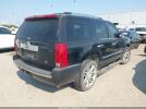Cadillac Escalade Standard Image 5