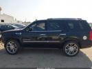 Cadillac Escalade Standard Image 16