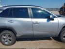 Toyota RAV4 Xle Image 9
