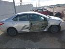 Toyota Corolla Le Image 18