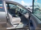 Toyota Camry Le Image 16