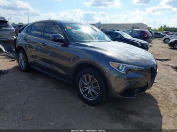 Salvage Alfa Romeo Stelvio