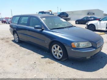  Salvage Volvo V70