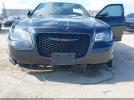 Chrysler 300 S Image 8