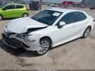 Toyota Camry Le Image 4