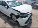 Toyota Camry Le Image 16