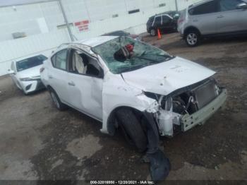  Salvage Nissan Versa