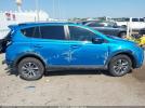 Toyota RAV4 Xle Image 3