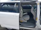 Toyota Sienna Le V6 8 Passenger Image 10
