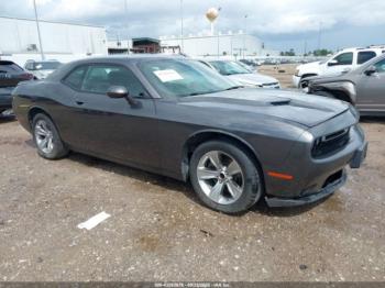  Salvage Dodge Challenger