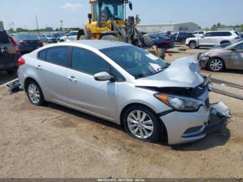  Salvage Kia Forte