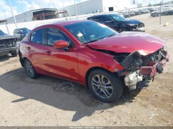  Salvage Toyota Yaris