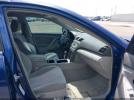 Toyota Camry Le Image 6