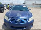 Toyota Camry Le Image 12