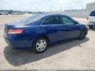 Toyota Camry Le Image 11