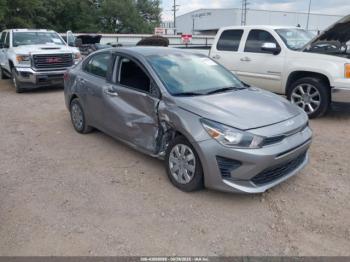  Salvage Kia Rio