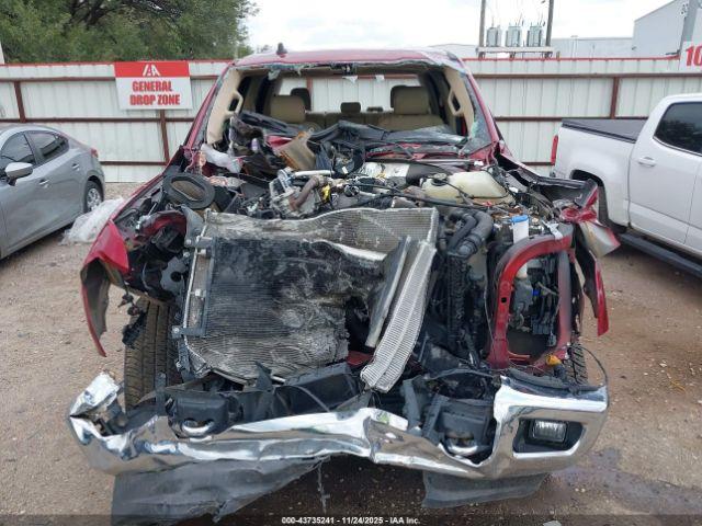 Ford F-250 Lariat Image 6