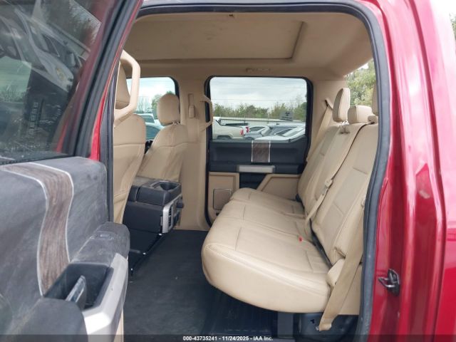 Ford F-250 Lariat Image 8