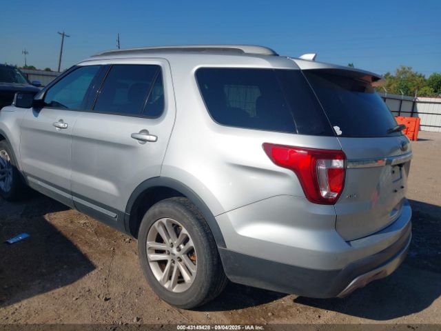 Ford Explorer Xlt Image 6