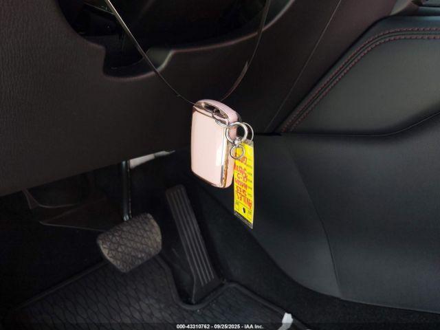 Mazda Cx 2.5 S Carbon Edition Image 12